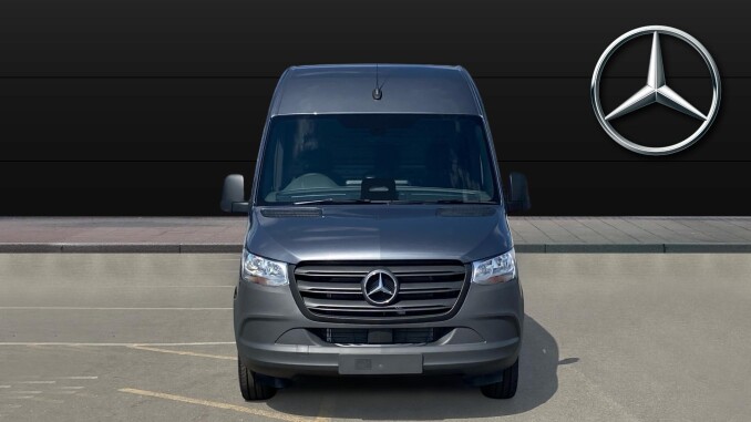 Mercedes-Benz Sprinter 315Cdi L2 Diesel Rwd 3.5t H2 Pro Van 9G-Tronic - Image 7